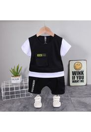 2pcs Toddler Boy Trendy Letter Print Pocket Faux-two Tee & Cargo Shorts Set