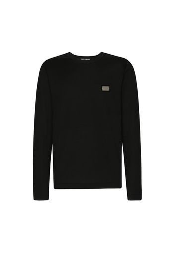 Long-sleeved T-shirt with logo tag