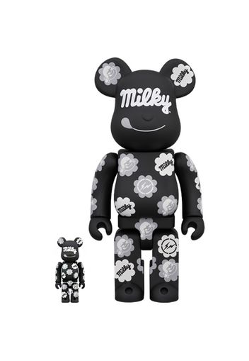 Bearbrick MILKY THE CONVENI MILKY 100% & 400% Set Black