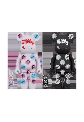 Bearbrick MILKY THE CONVENI MILKY 100% & 400% Set of 2