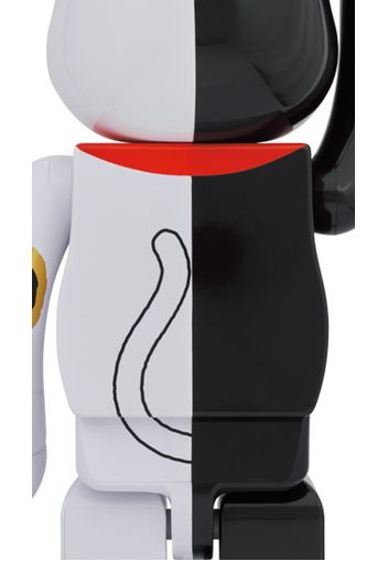 Bearbrick Maneki Neko Invitation Black x Fortune White 1000