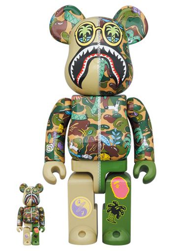 Bearbrick x Steven Harrington x BAPE Shark 100% & 400% Set Green Camo