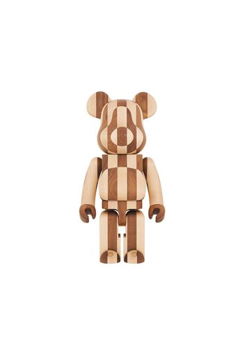 Bearbrick Karimoku Longitudinal Chess 1000%