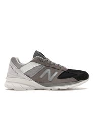 New Balance 990v5 Tri-Color Greyscale