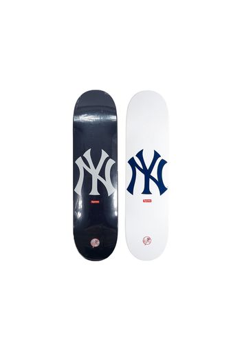 Supreme New York Yankees Skateboard Deck Navy/White Set