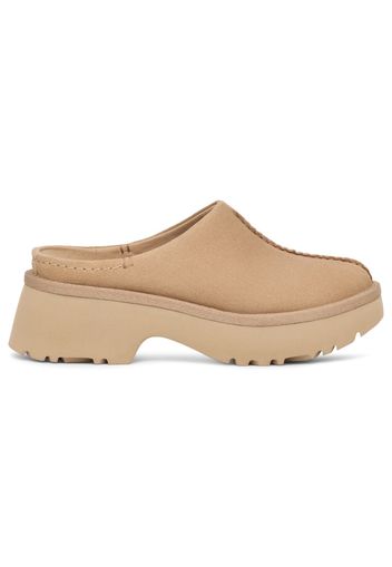 UGG New Heights Clog Sand (Women's)