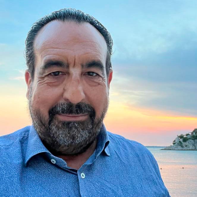 Pietro Lucchese International partner of FYI International, and Cigarette.