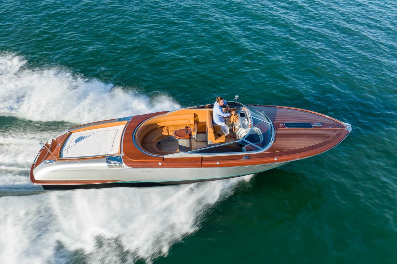 Listing Highlight: 33′ Riva Aquariva Super 2020 | MIA MIA