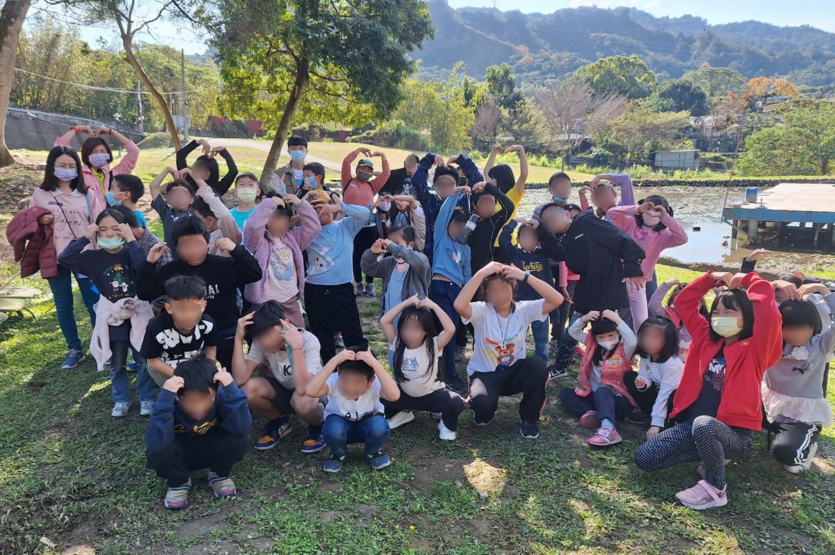 社團法人臺中市珍愛加恩關懷協會