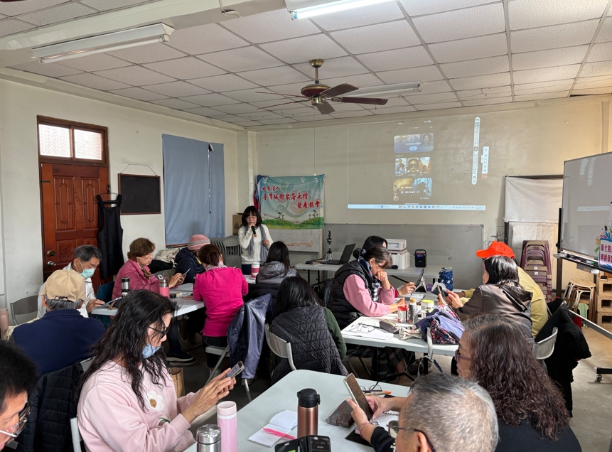 開辦數位AI課程，培養大家數位運用能力