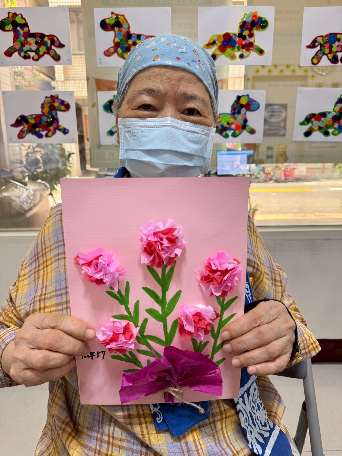母親節皺紋紙花束