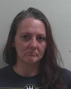 Mugshot of BELT, LISA E