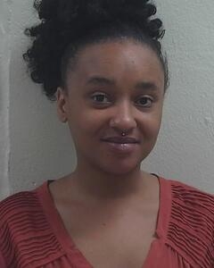 Portrait of wanted person GAINES, DORSHNA LAKESHIA