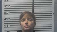 Mugshot of DAELYN ABERCROMBIE