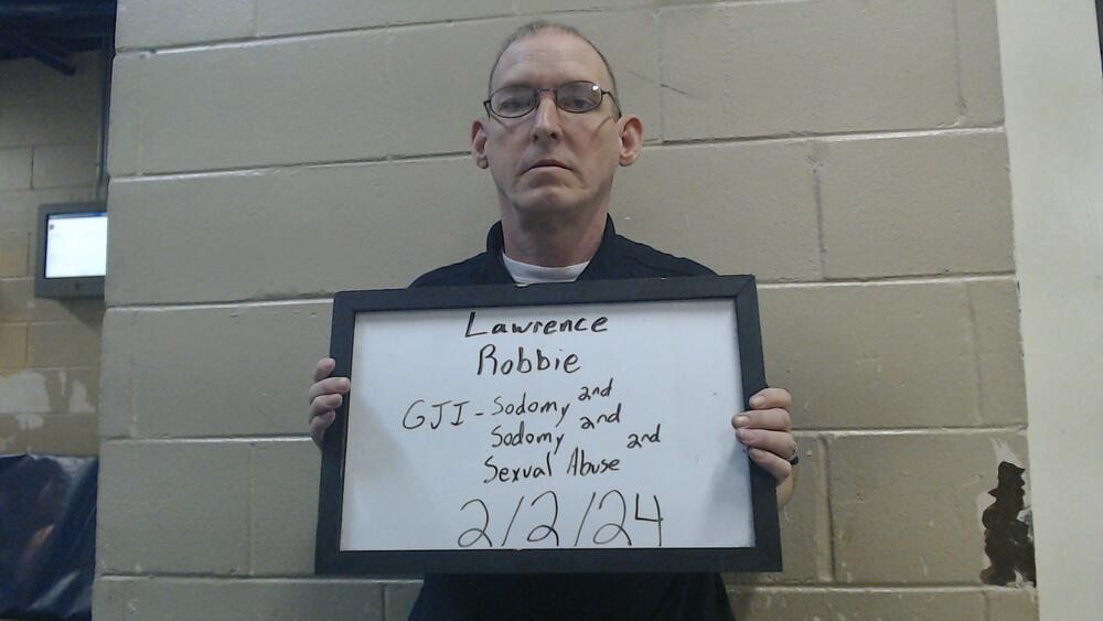 Mugshot of LAWRENCE, ROBBIE