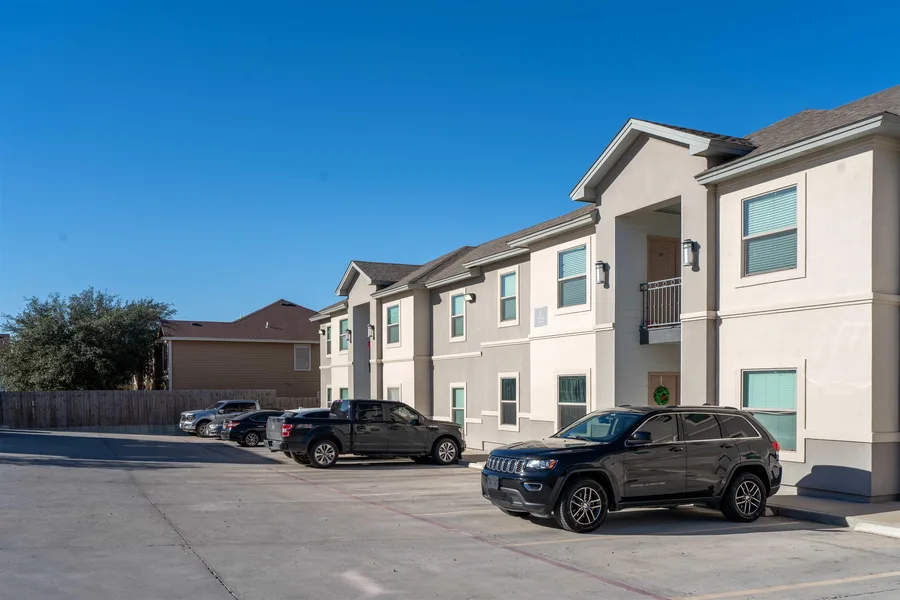 4250 Dorel Dr, Laredo, TX 78043