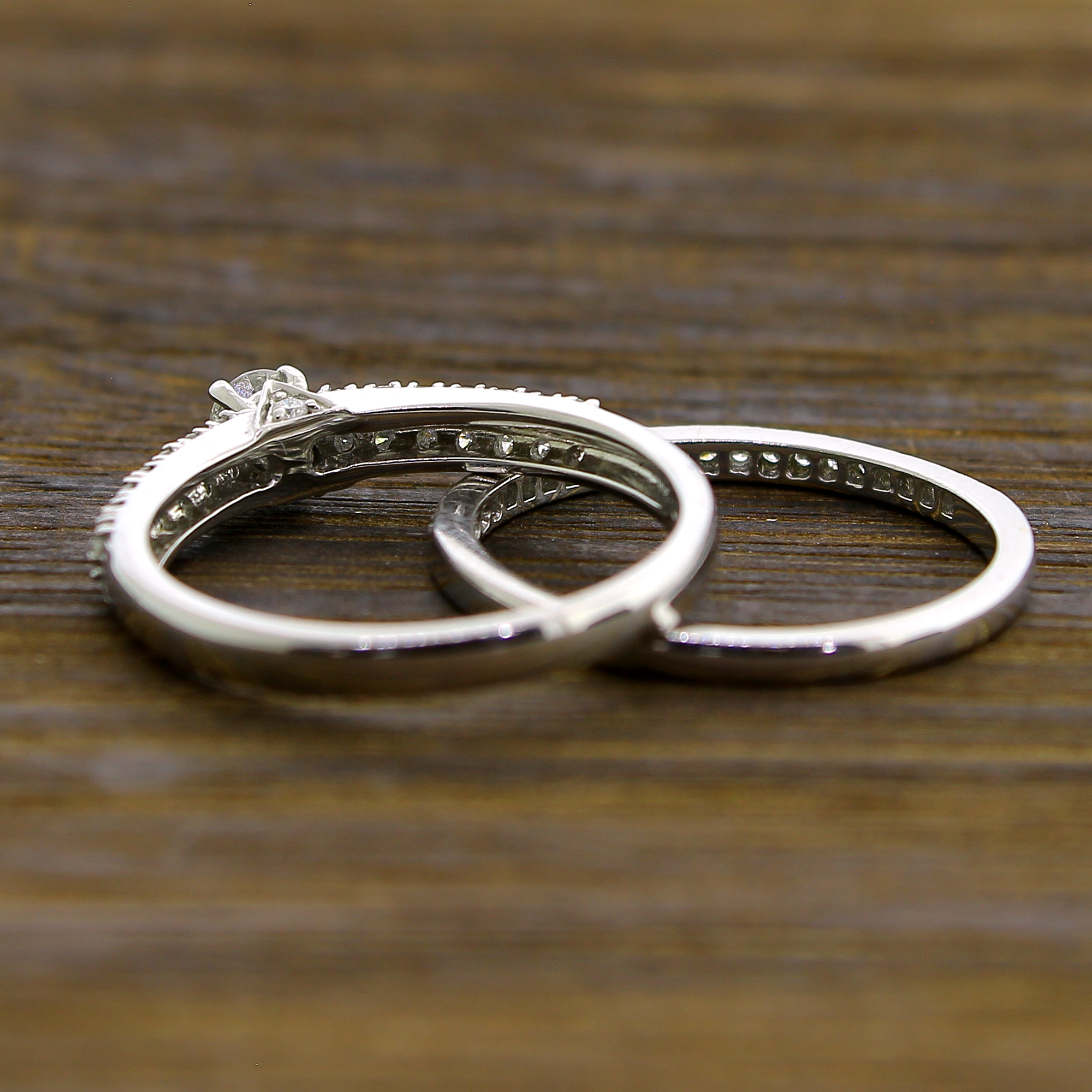 18KT White Gold 3.97g, 0.20 Center Diamond and 52 0.45 Diamond Unity Size 6.5 Ring - Image 3