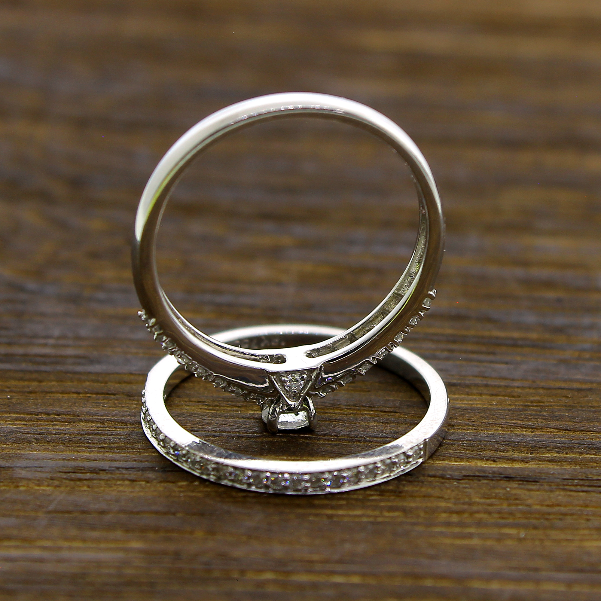 18KT White Gold 3.97g, 0.20 Center Diamond and 52 0.45 Diamond Unity Size 6.5 Ring - Image 4