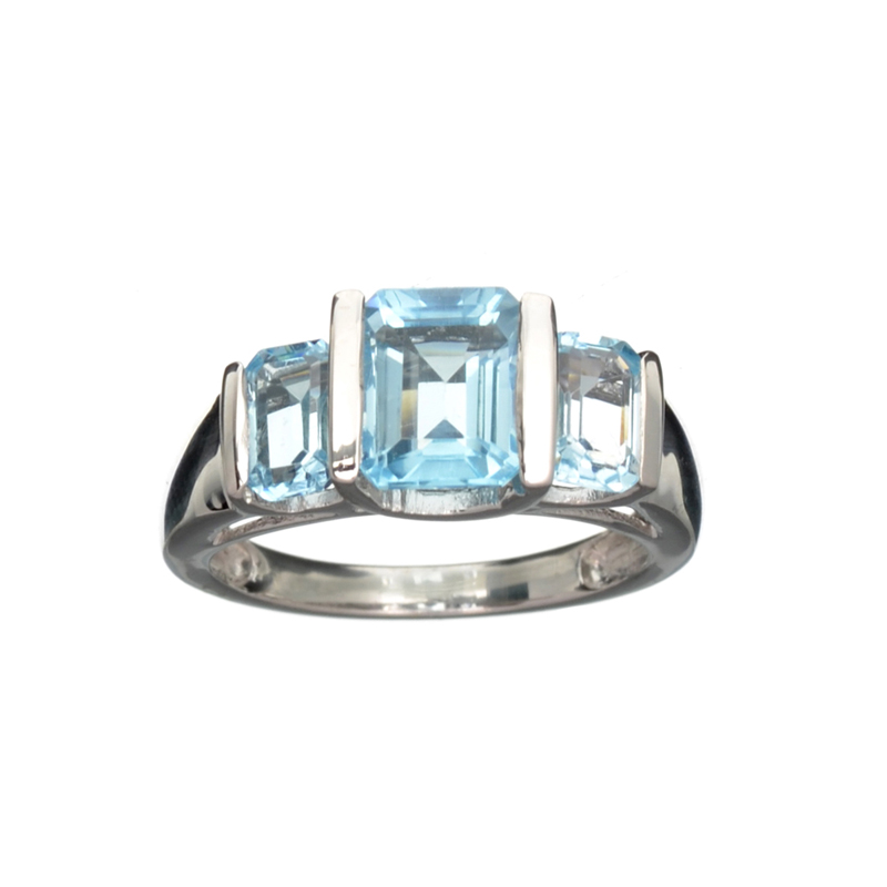 3.21CT Rectangular Cut Blue Topaz And Sterling Silver Ring