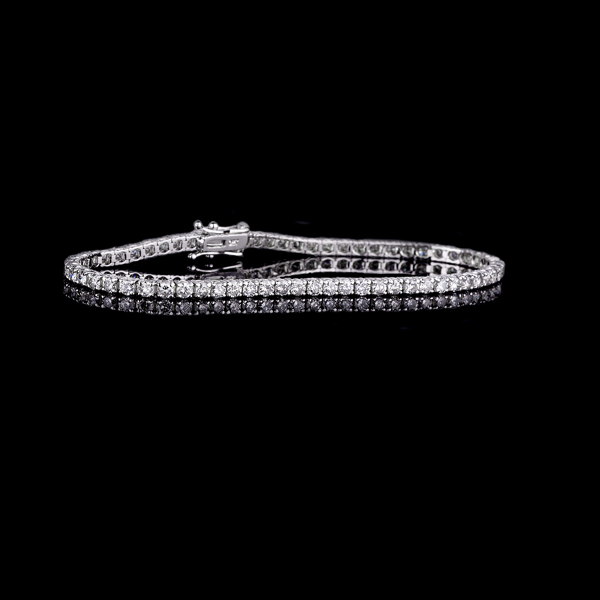 Brand New 3.02CT Diamond Tennis Bracelet in High End 18KT White Gold Setting! (VGN A-33)