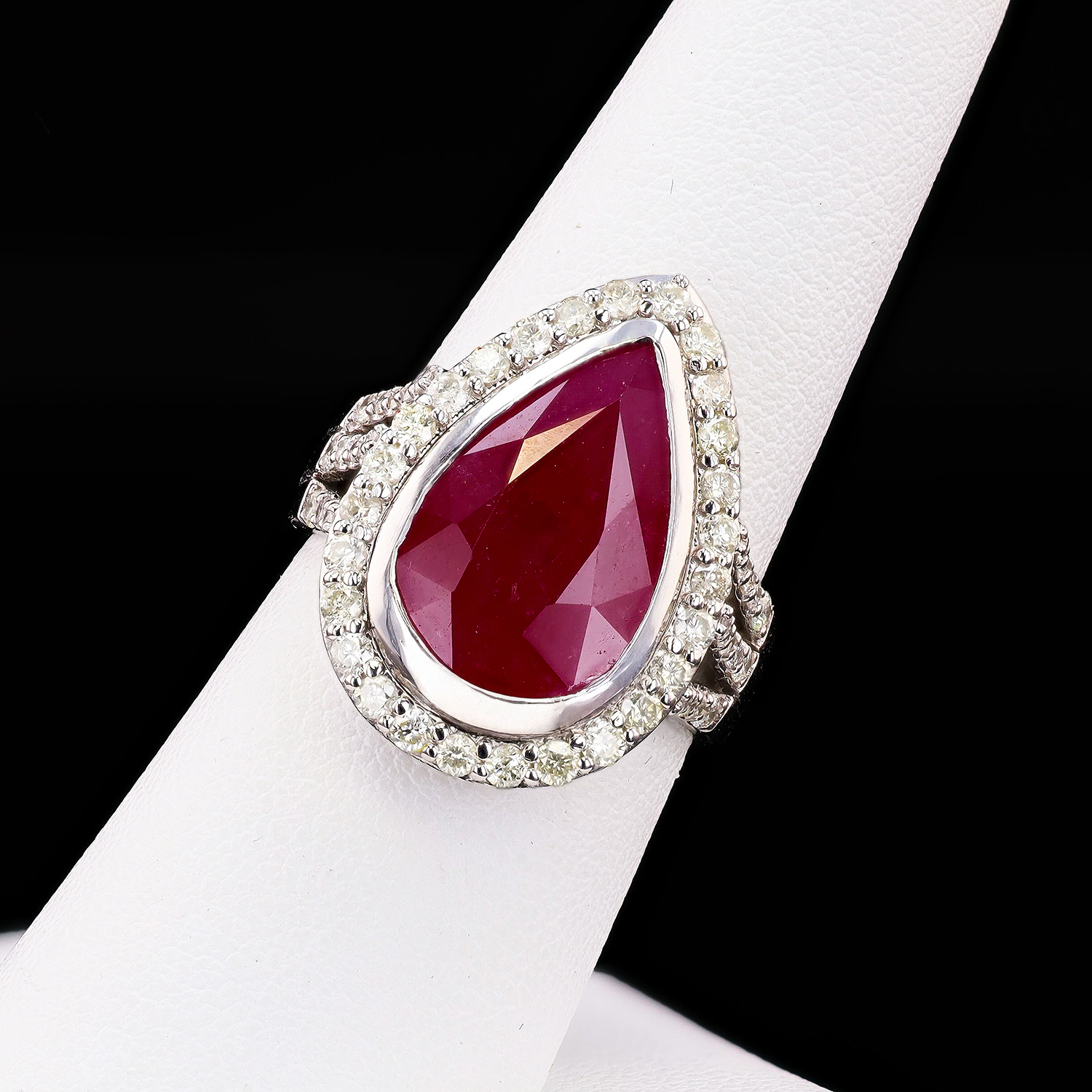 8.07ct Ruby and 0.94ctw Diamond 14K White Gold Ring (Vault_R65) - Image 3