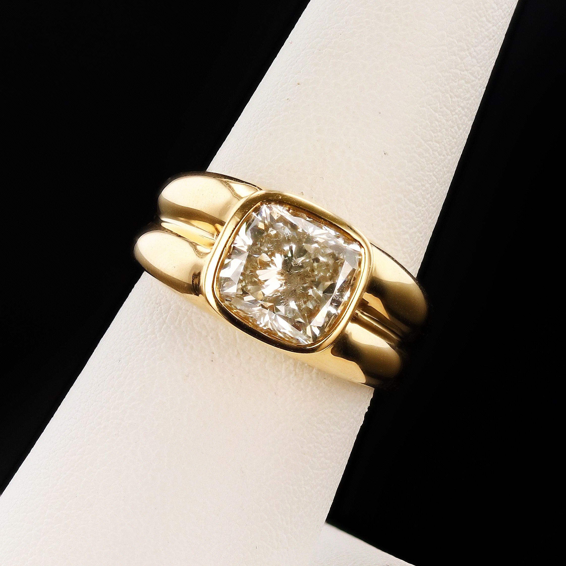 3.26ct SI3 CLARITY H COLOR CENTER Diamond 18K Yellow Gold Ring (Vault_RR04) - Image 3