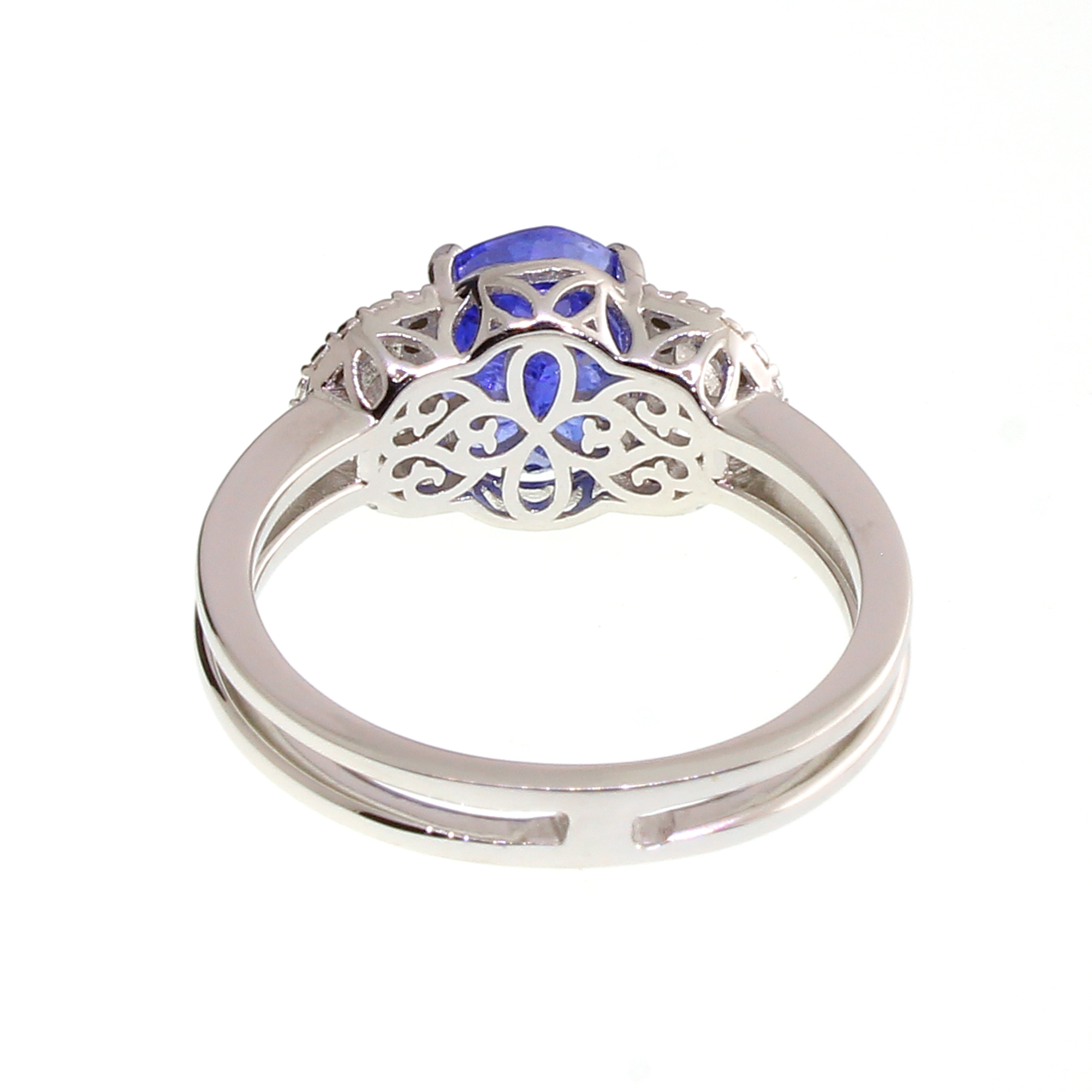 1.79CT Tanzanite and 0.12CT Diamond Sterling Silver Ring (RM01) - Image 3