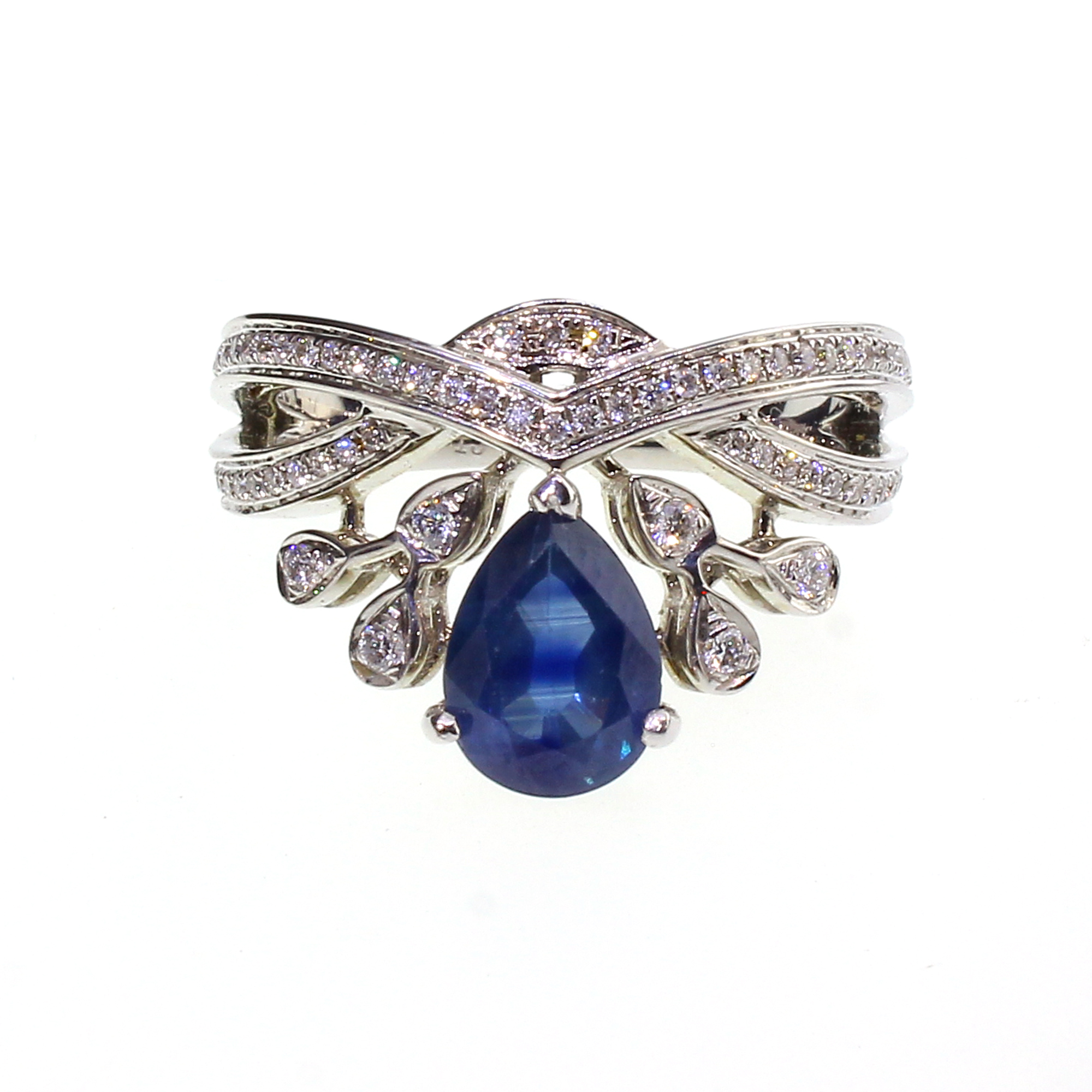Timed Feature Auction | Highest Bid Meeting Reserve Wins - Image 6