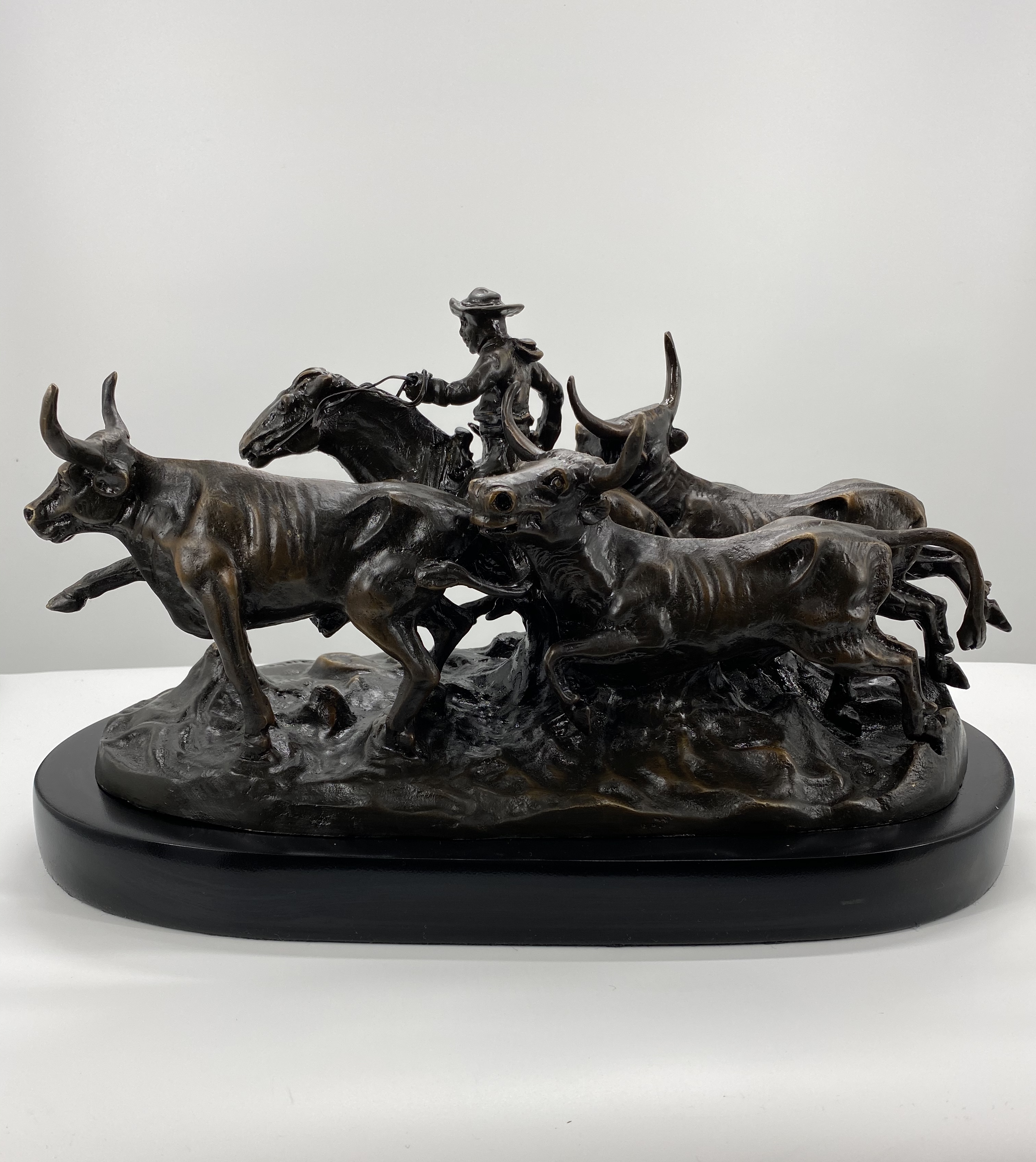 Stampede Bronze by Frederic Remington 9.5in H x 18in L x 11in W 48lb (Vault_AS) - Image 3