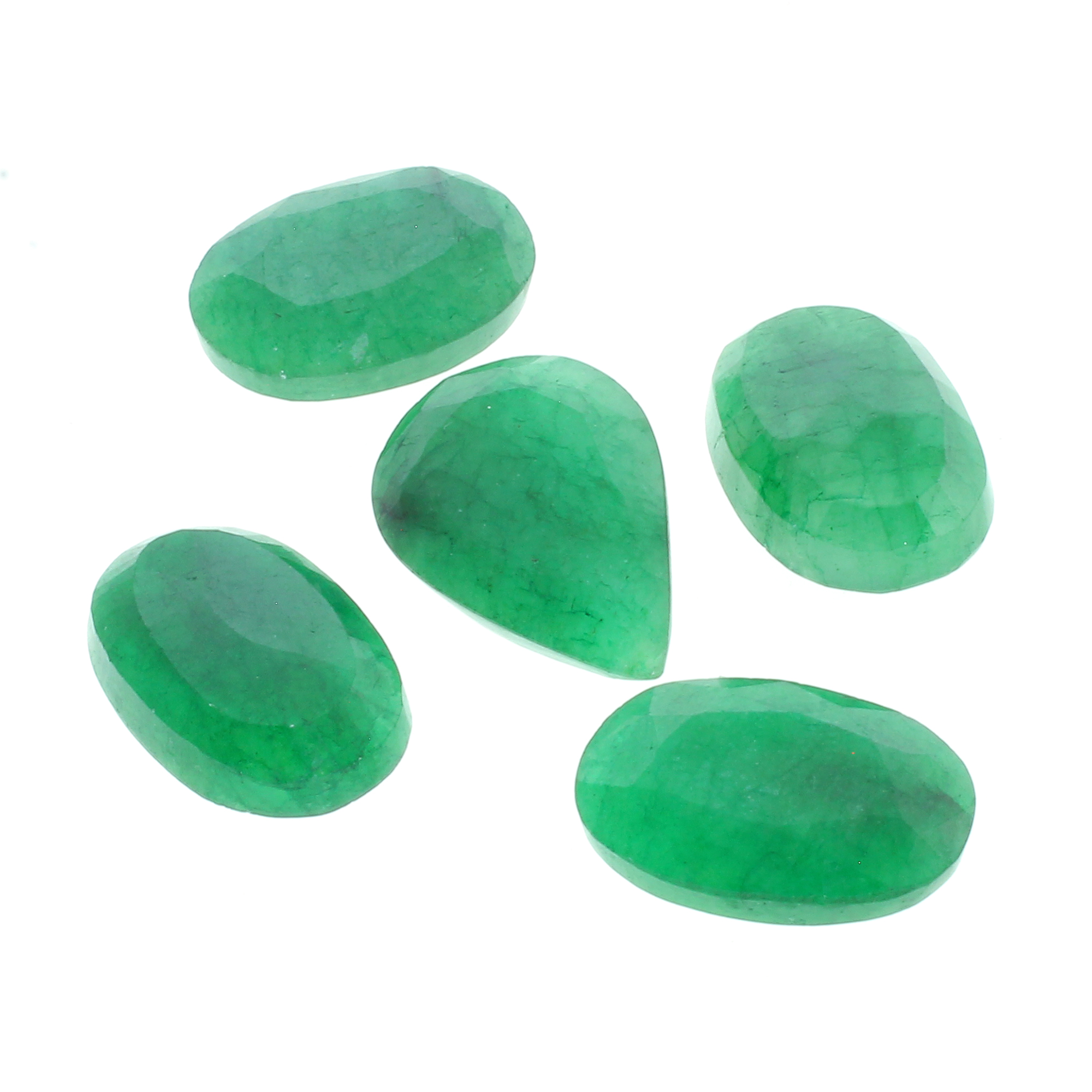 132CT Mixed Cut Beryl Emerald Parcel