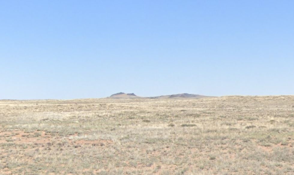 Arizona Navajo County 2.5 Acre Land Investment near Petrified Forest National Park and Interstate 40! Low Monthly Payments! - Image 4