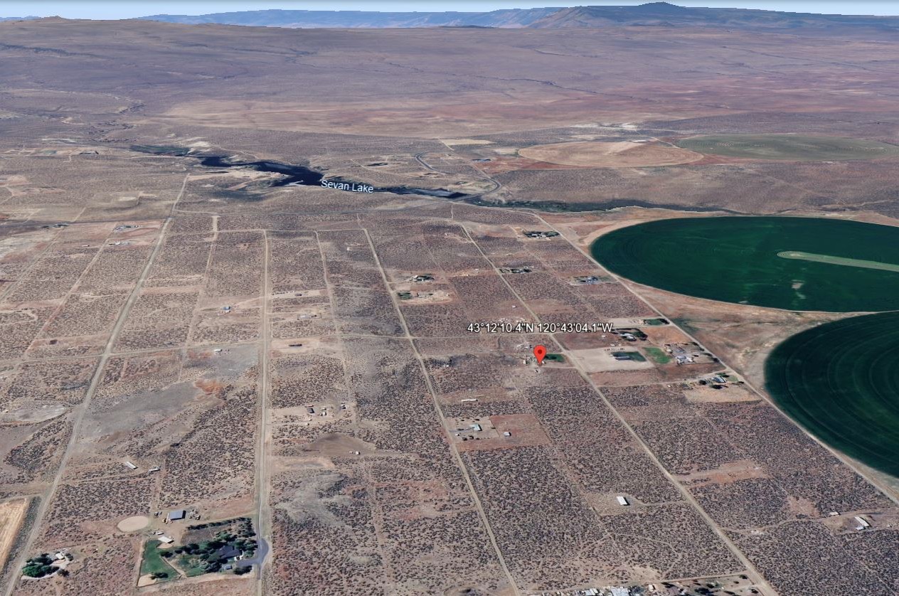 1 Acre Near Christmas Valley With High Desert Homesite Potential and Outdoor Appeal in Lake County