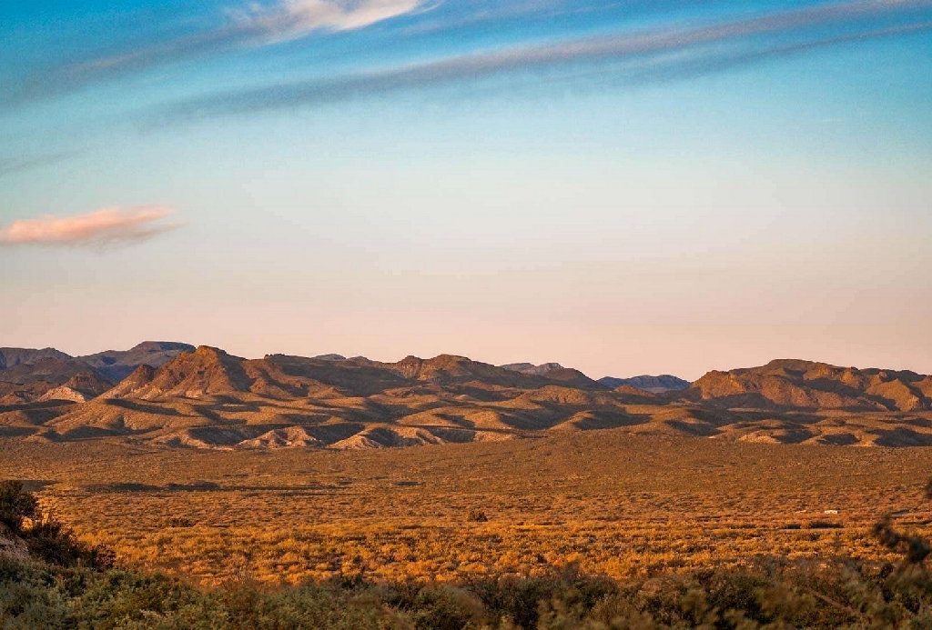 42.06 Acre West Texas Tract With Hilltop Reach in Hudspeth County - Image 2