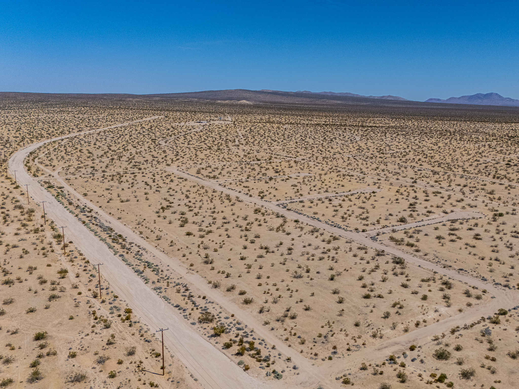 Southern California Kern County 0.2 Acre Lot! Fantastic Desert Recreation Near Aerial Acres! Low Monthly Payments!