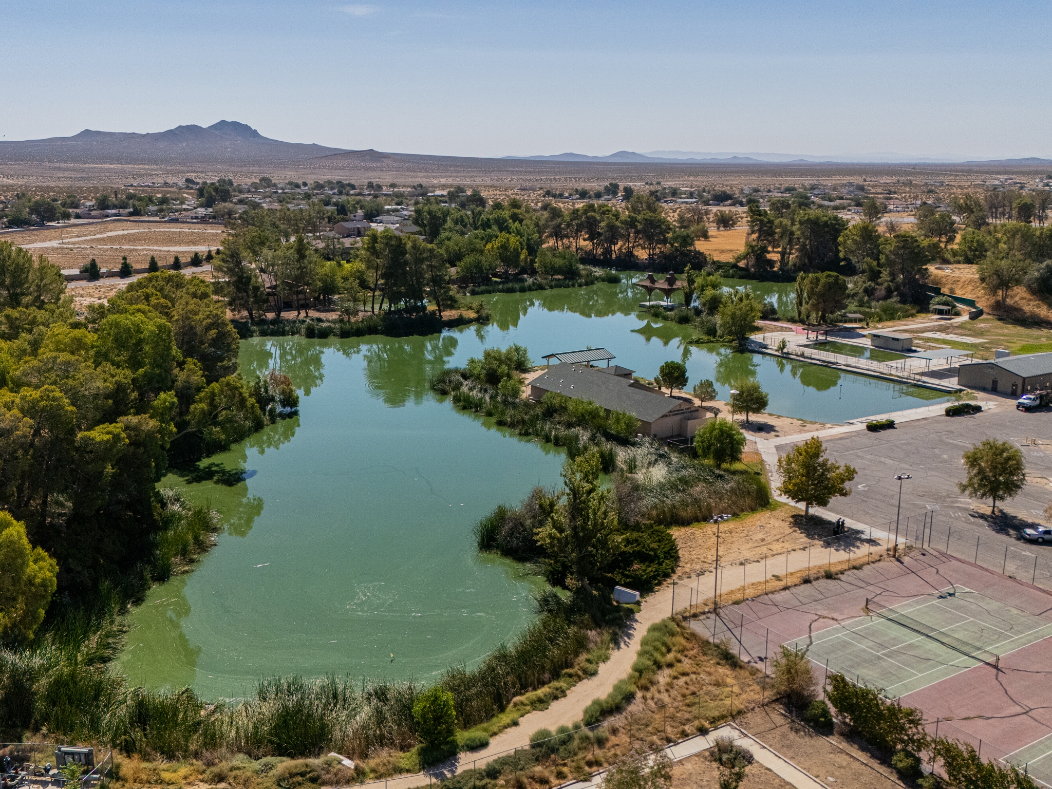 Southern California Kern County 1.85 Acre Property Near Galileo Park! Great Investment Loaded with Natural Amenities! Low Monthly Payments! - Image 4