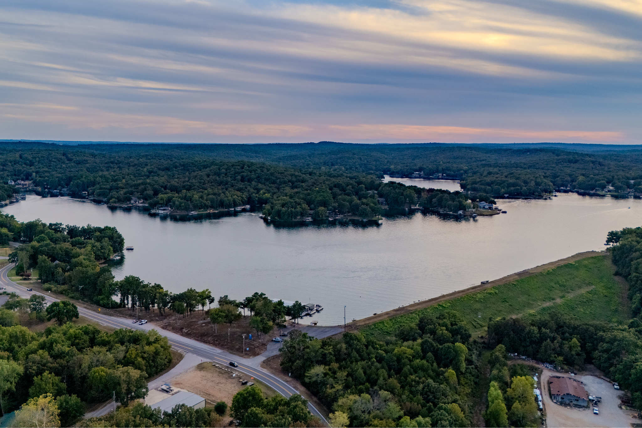 Arkansas Sharp County 0.31 Acre Cherokee Village Lot Near Parks and Lake! Great Road Frontage Homesite! Low Monthly Payments! - Image 3