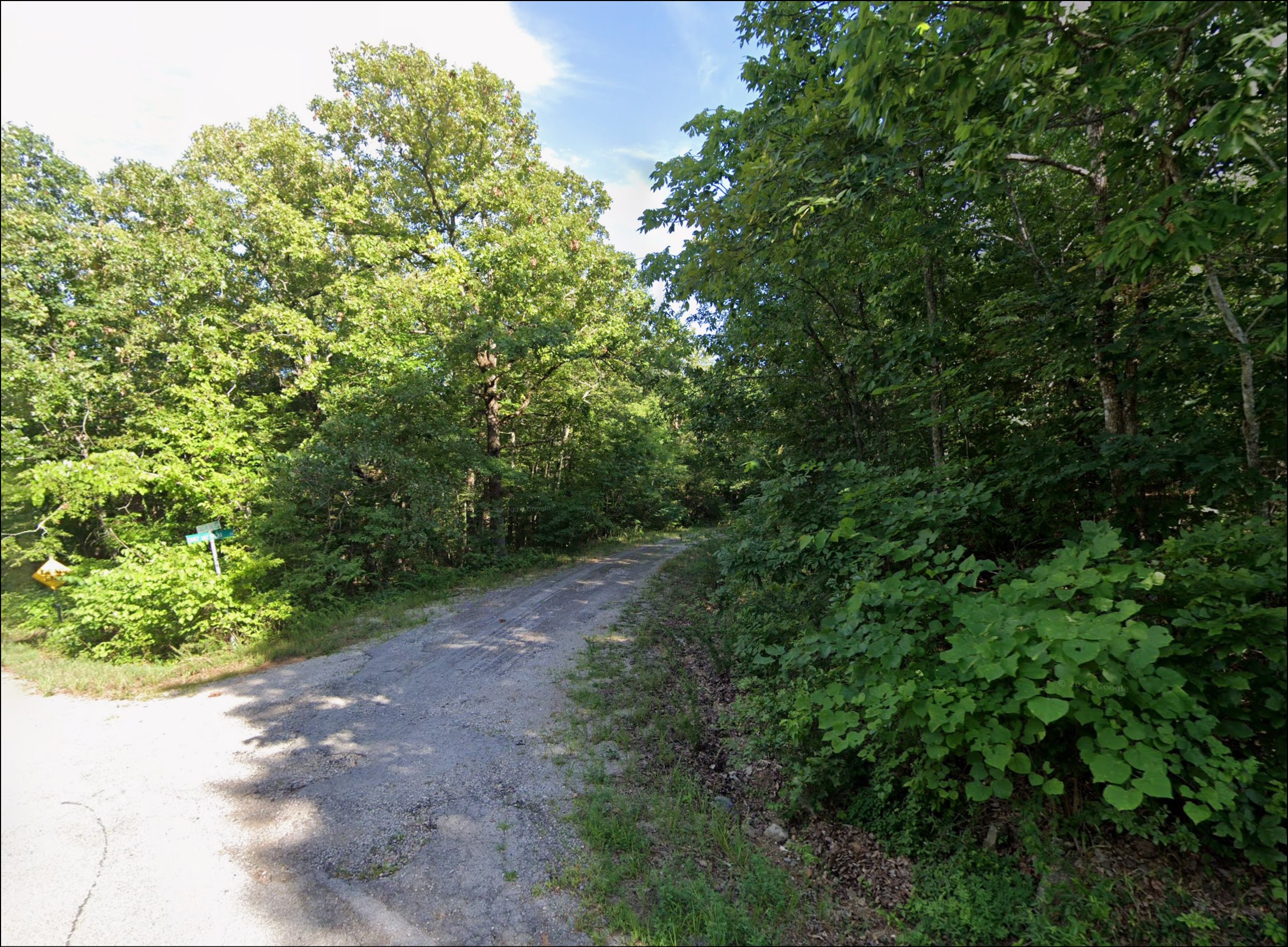 Arkansas Sharp County 0.11 Acre Cherokee Village Lot! Great Investment Loaded with Resort Amenities! Low Monthly Payments!