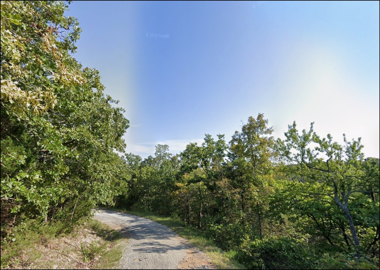 Arkansas Sharp County Cherokee Village Lot near Lake Cherokee and Big Open Parks! Nice Homesite! Low Monthly Payment!