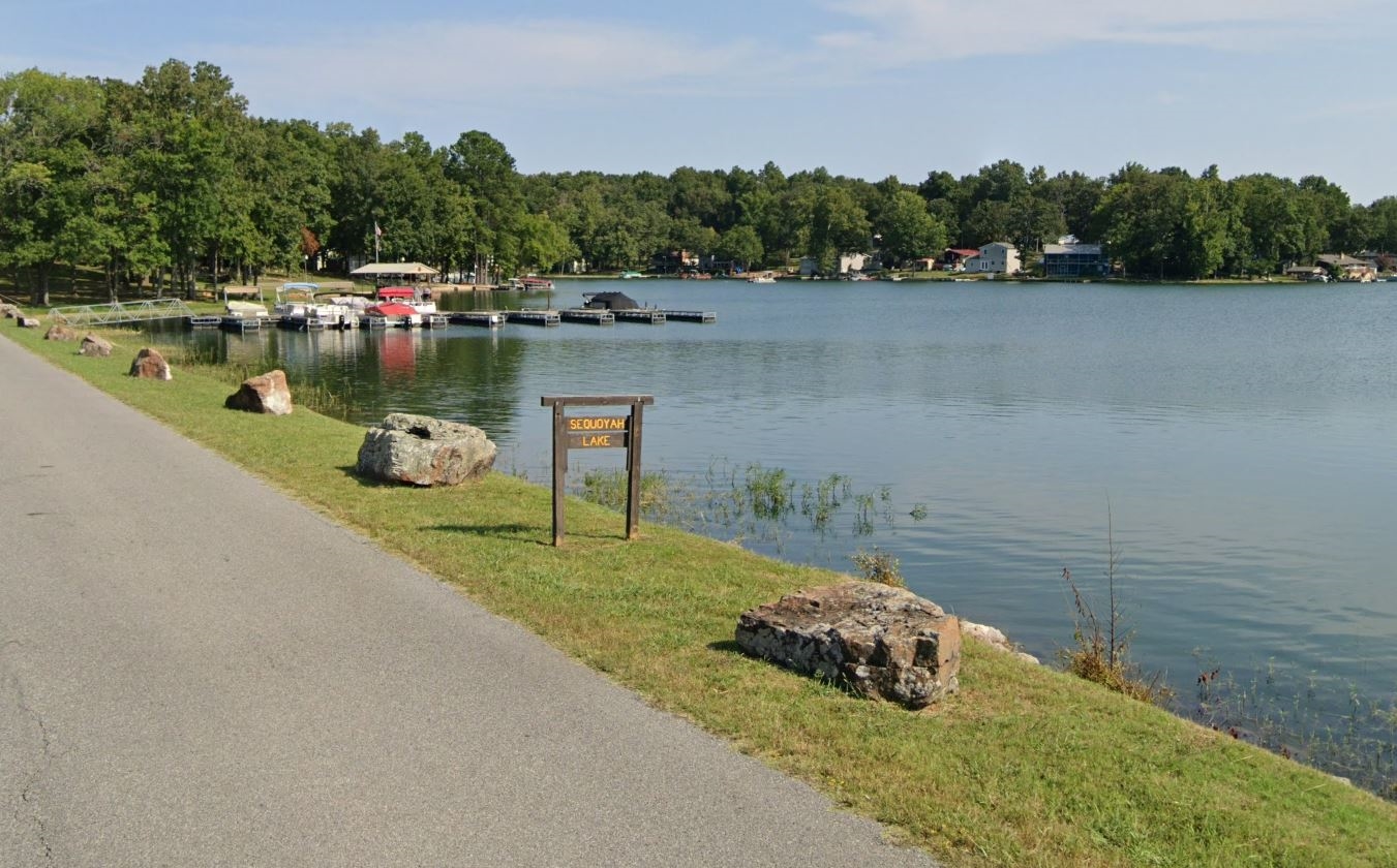 Thursday Flash Sale | Win Land, Jewelry, Coins & More - Image 10