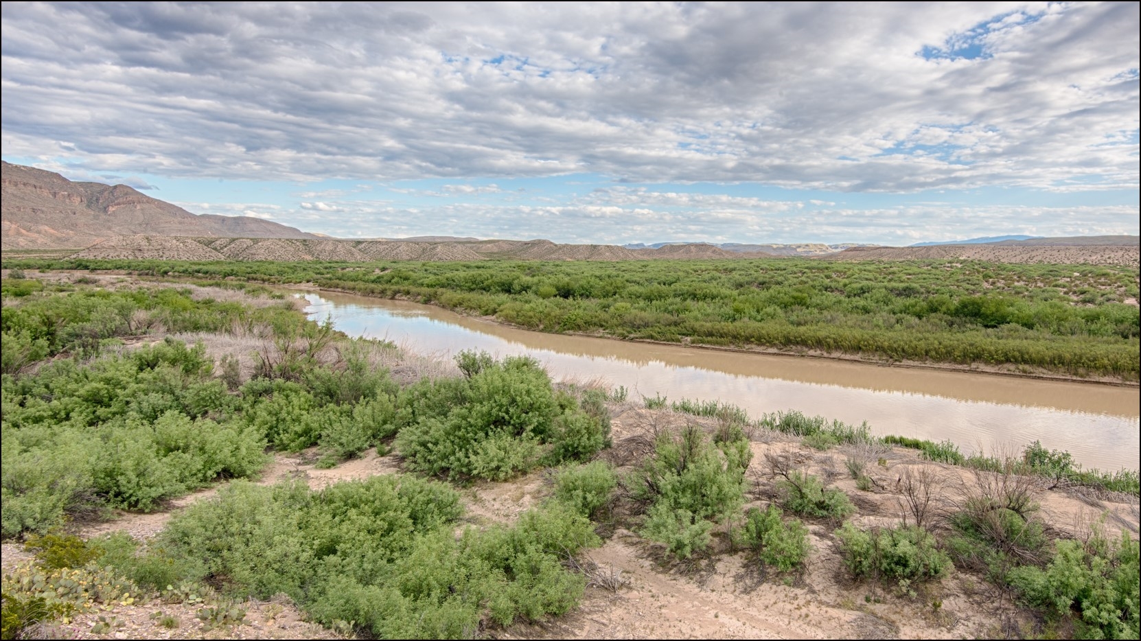 Texas Hudspeth County 11 Acre Property! Dirt Road Frontage Access near Rio Grande River! Low Monthly Payments!
