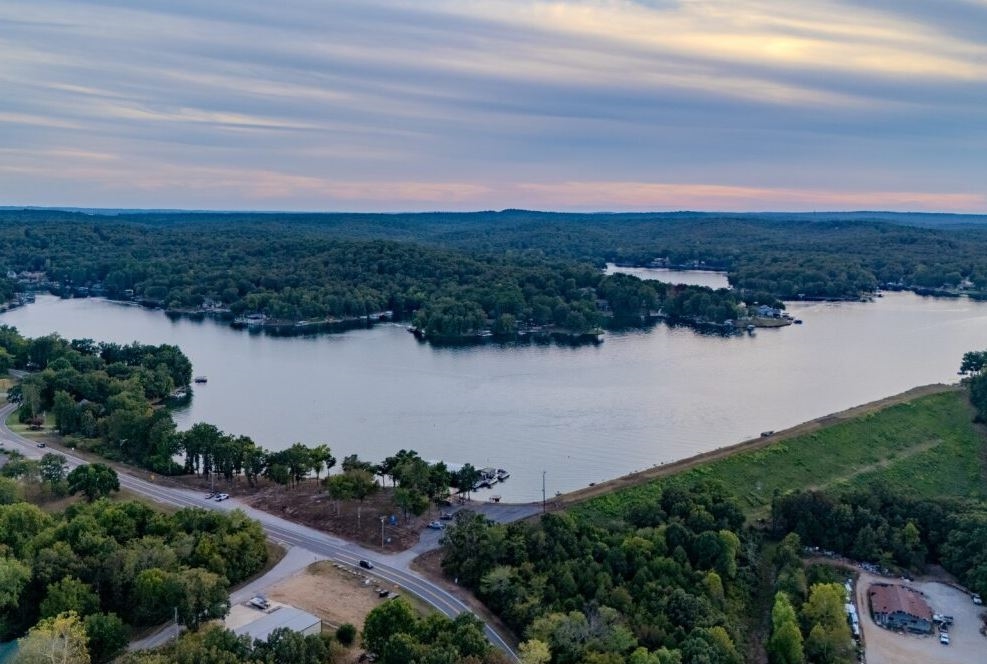 Friday Primetime Auction | Land, Jewelry, Gems & More