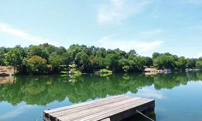 Fulton County Homesite in Cherokee Village Between Lake Omaha and the South Fork Spring River - Image 5