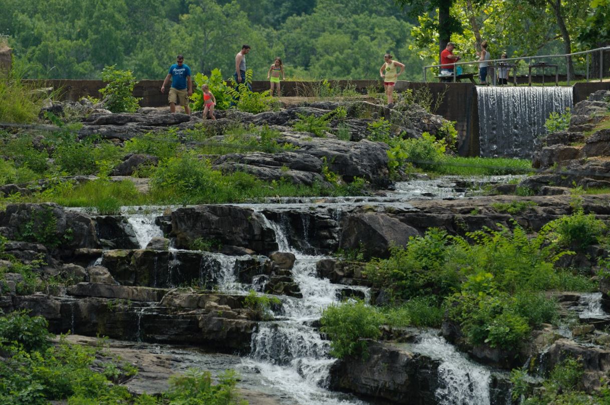 TRIPLE LOT! Private and Secluded Location in Fulton County Arkansas Cherokee Village Recreational Community Site! Low Monthly Payment! - Image 4