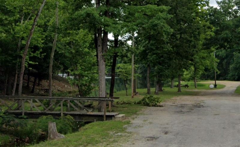 Nice Large Road Frontage Ozark Acres Lot in Sharp County Arkansas Tranquil Wooded Setting near Community Lakes and Parks! Low Monthly Payments! - Image 4