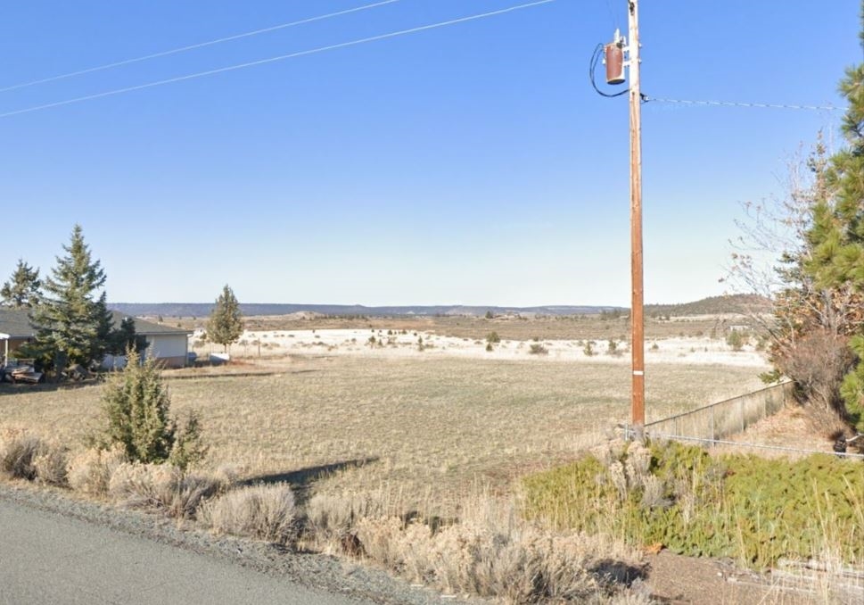 Northern California Modoc County 0.37 Acre Lot! Great Homesite Investment near Nice Homes! Low Monthly Payments!