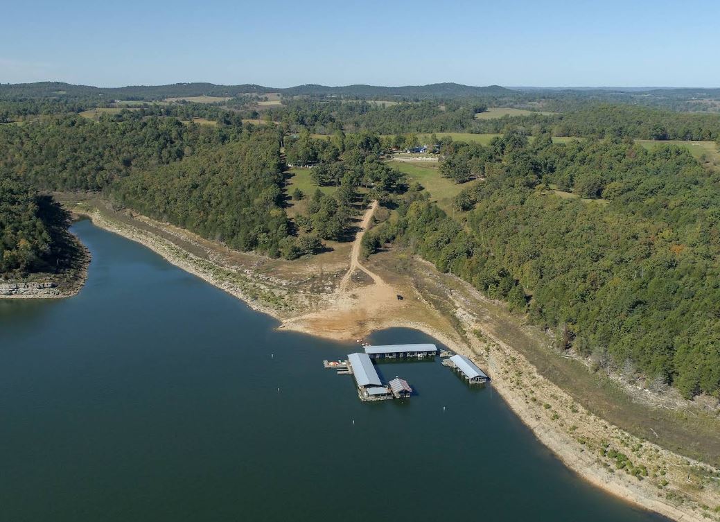 Missouri Ozark County 0.24 Acre Lot near Bull Shoals Lake and Golf Course! Great Investment Loaded with Local Amenities! Low Monthly Payment! - Image 4