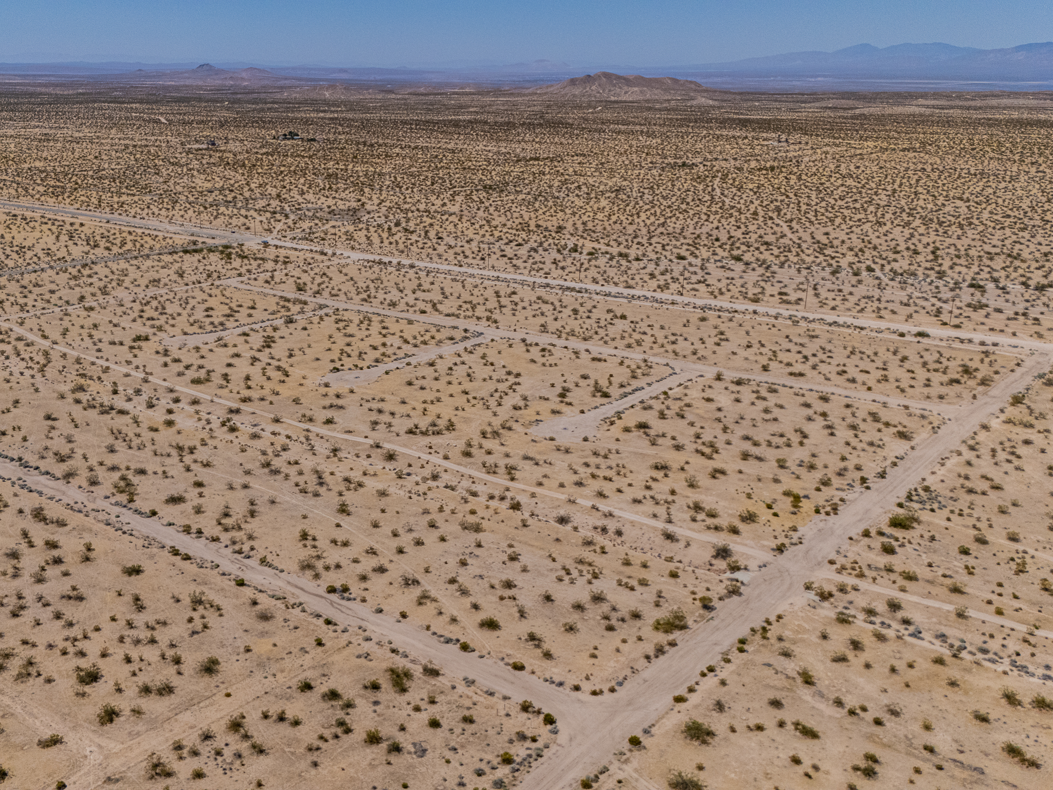 2.2 Acre Mojave Parcel Near California City and Randsburg Road - Image 3