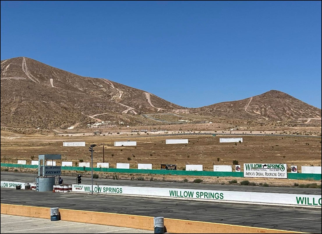 Southern California Kern County 2.5 Acre Property in Rosamond! Superb Investment in Nice Town Loaded with Local Amenities! Low Monthly Payments! - Image 6