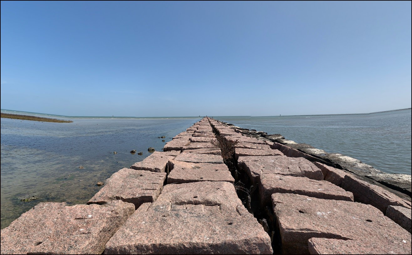 South Side Alamo Beach Homesite Near Bay Fishing in Calhoun County - Image 4