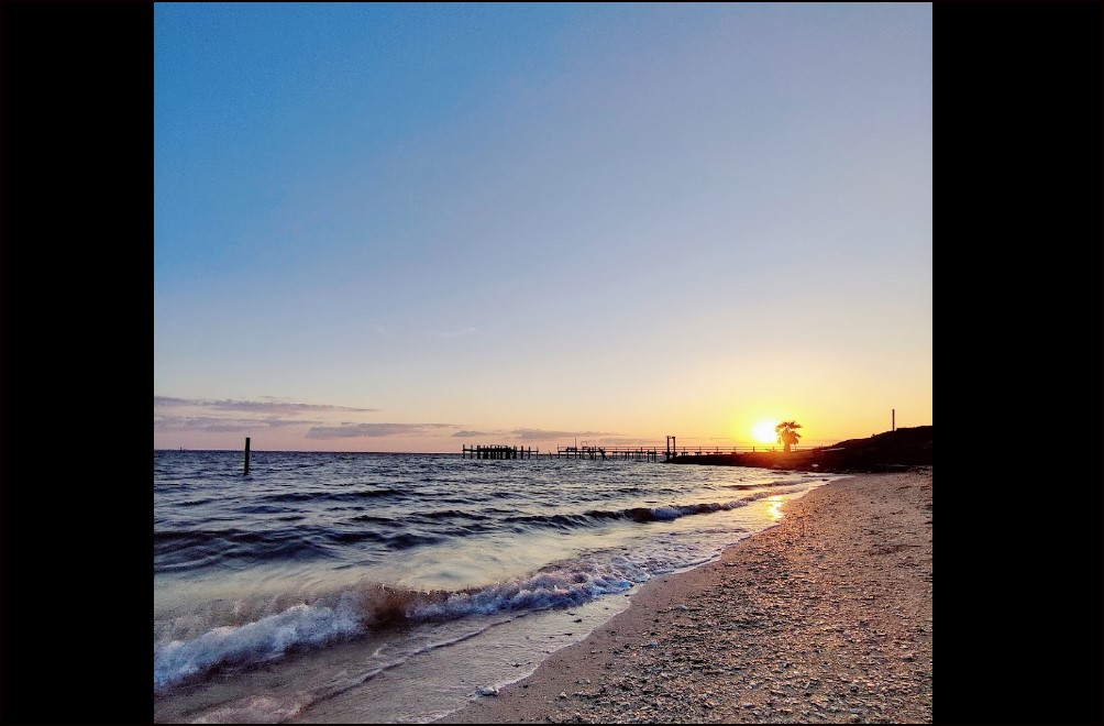 Southwest Alamo Beach Lot Near Port O'Connor in Calhoun County - Image 3